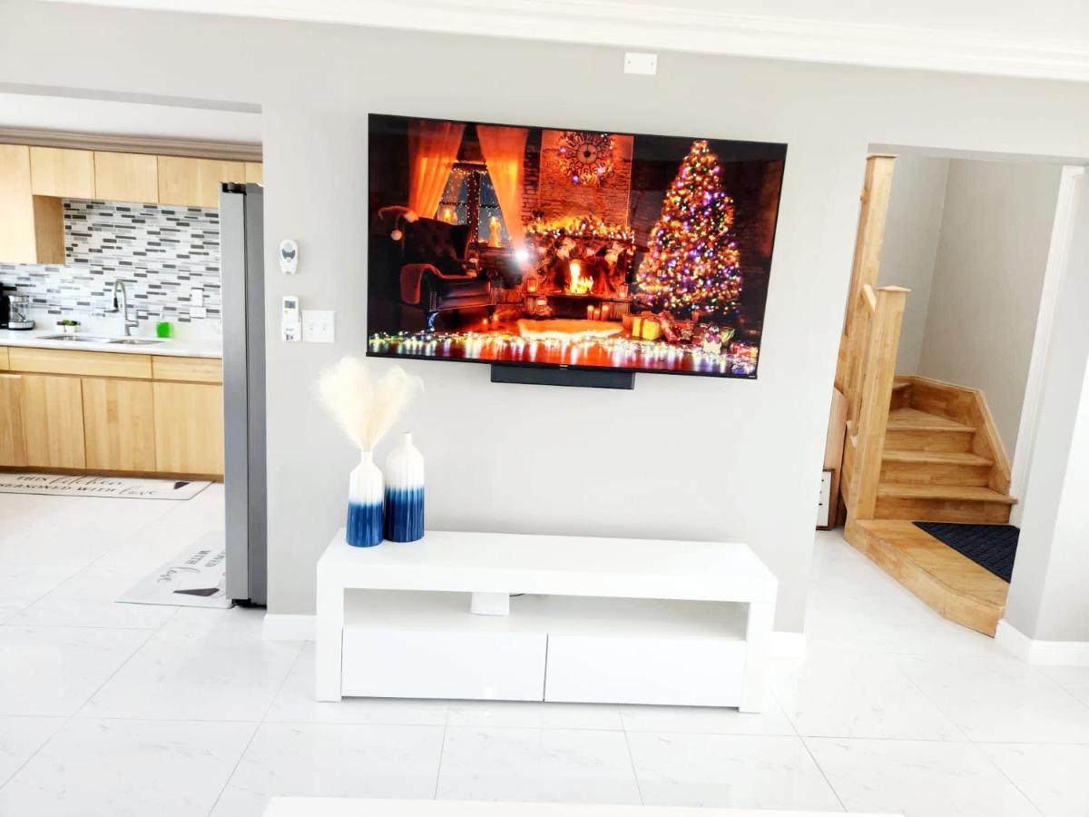 Вилла Brand New Luxurious Townhouse In Негрил Экстерьер фото
